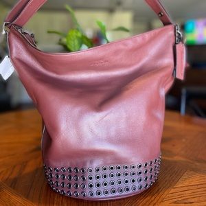 BLEECKER GROMMETS DUFFLE SHOULDER BAG